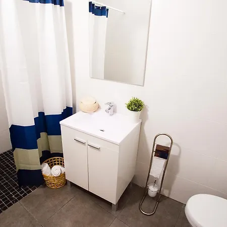 Alojamento de Acomodação e Pequeno-almoço El Mercat 3*